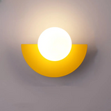 Nowoczesna lampa ścienna LED w stylu geometrycznym półkole